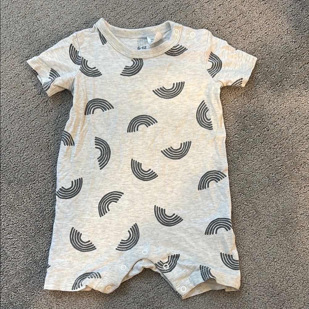 Gray Patterned Baby Romper 6-12 months